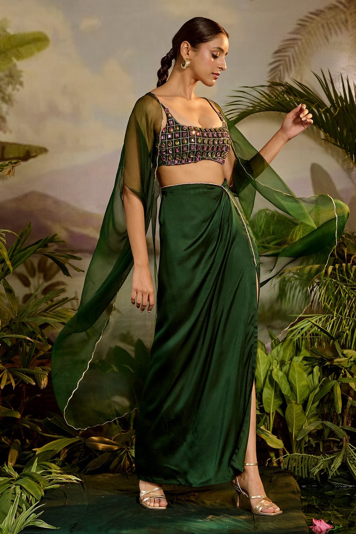WOMEN'S GREEN ORGANZA TRISHNA CHOGA SET