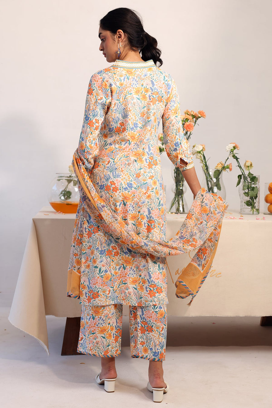 FREESIA KURTA SET