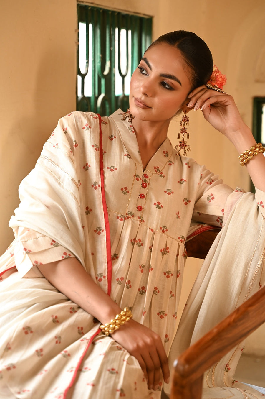 WOMEN'S BEIGE, RED CHANDERI JALMAHAL KURTA SET