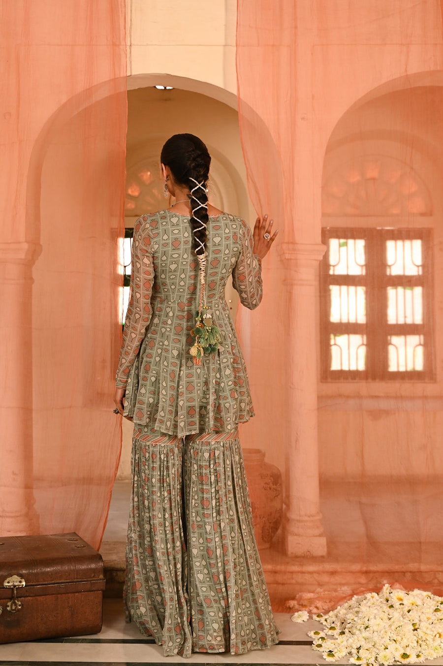 WOMEN'S GREEN CHIFFON  CHANDPOLE GHARARA SET