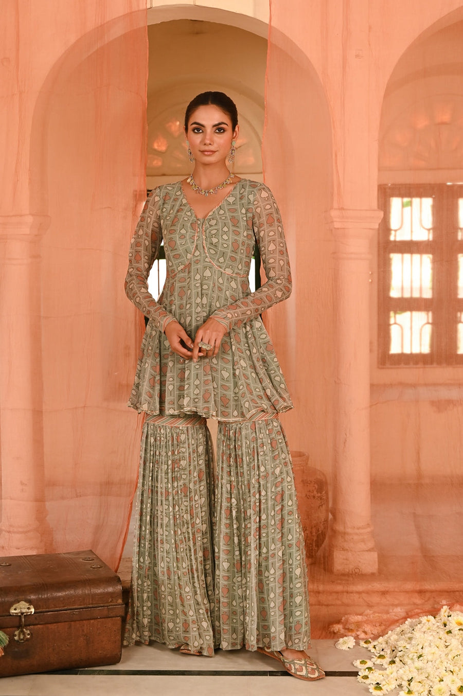 WOMEN'S GREEN CHIFFON  CHANDPOLE GHARARA SET