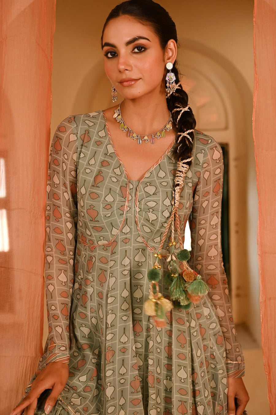 WOMEN'S GREEN CHIFFON  CHANDPOLE GHARARA SET