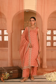 WOMEN'S ORANGE MUSLIN - B CHANDRIKA KURTA SET