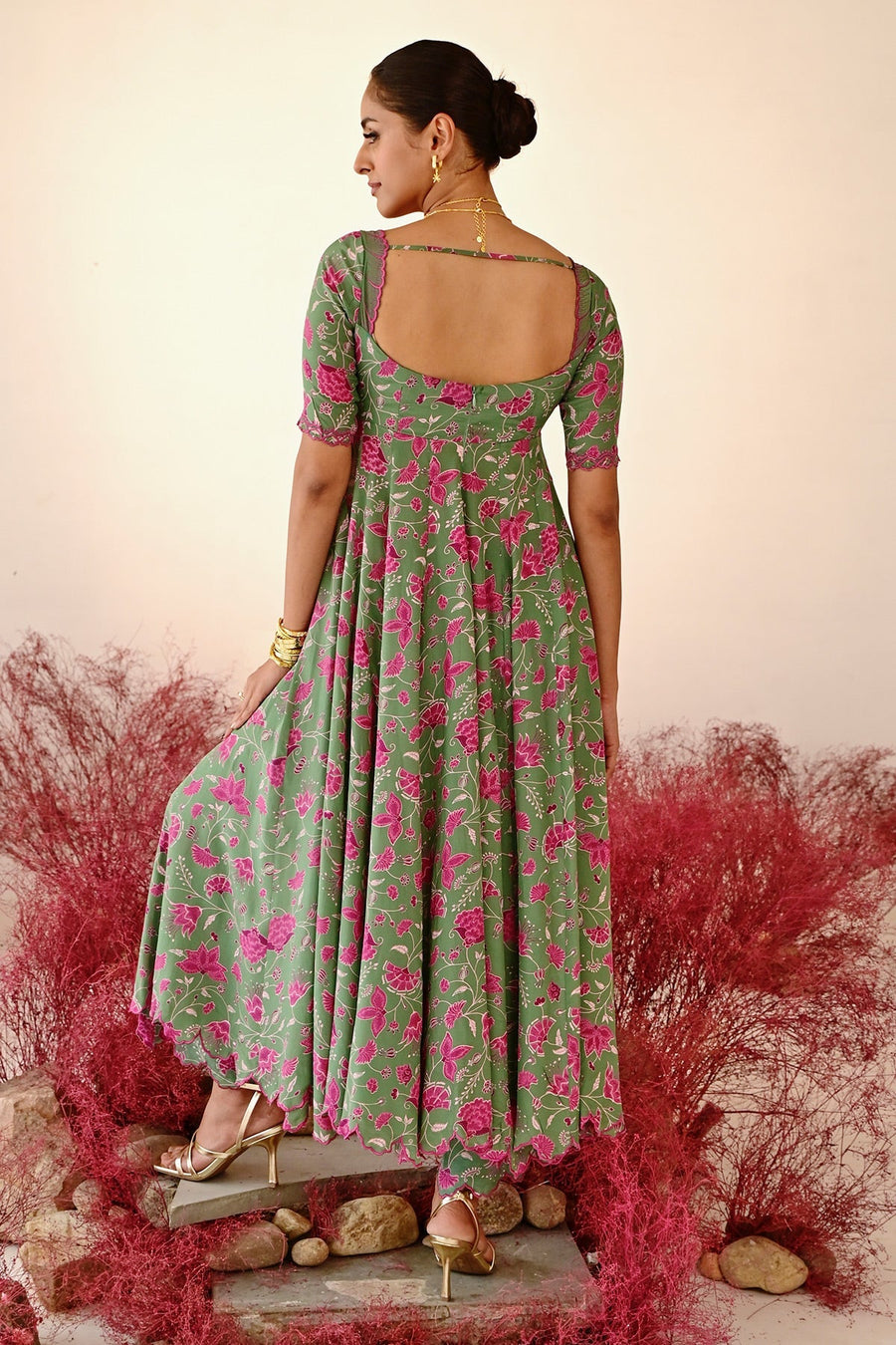 WOMEN'S GREEN CREPE HAANA ANARKALI KURTA