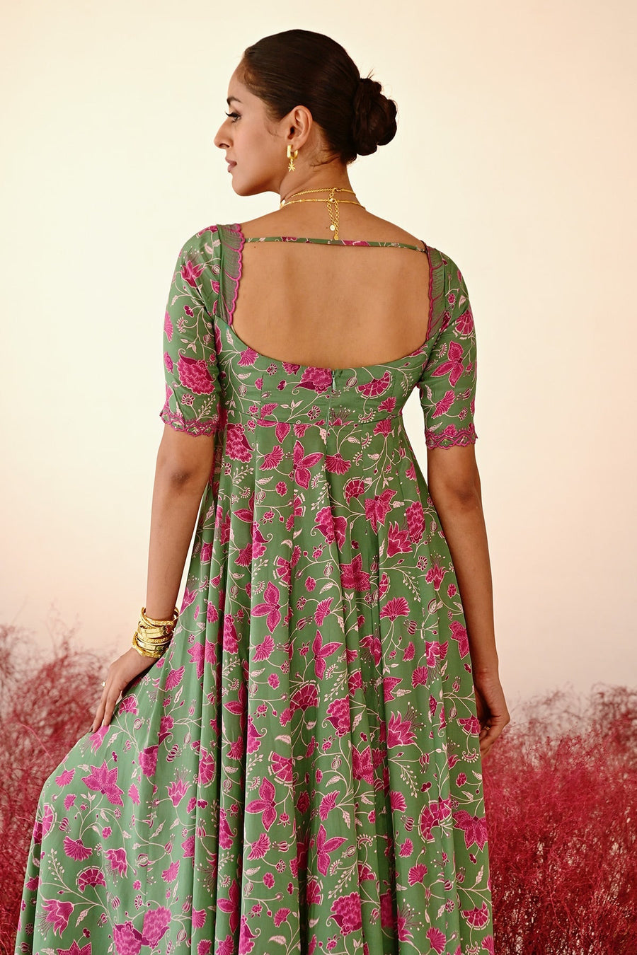 WOMEN'S GREEN CREPE HAANA ANARKALI KURTA