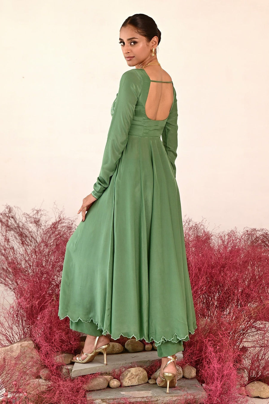 WOMEN'S GREEN CREPE MANOHARI ANARKALI KURTA