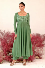 WOMEN'S GREEN CREPE & ORGANZA MANOHARI ANARKALI SET