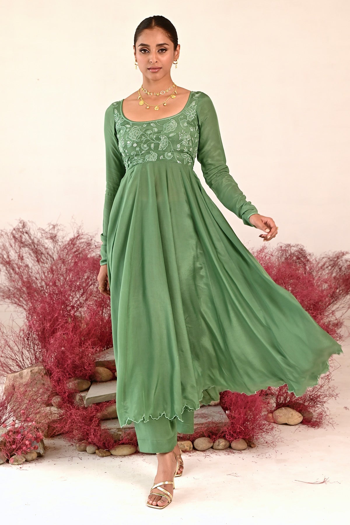 WOMEN'S GREEN CREPE MANOHARI ANARKALI KURTA