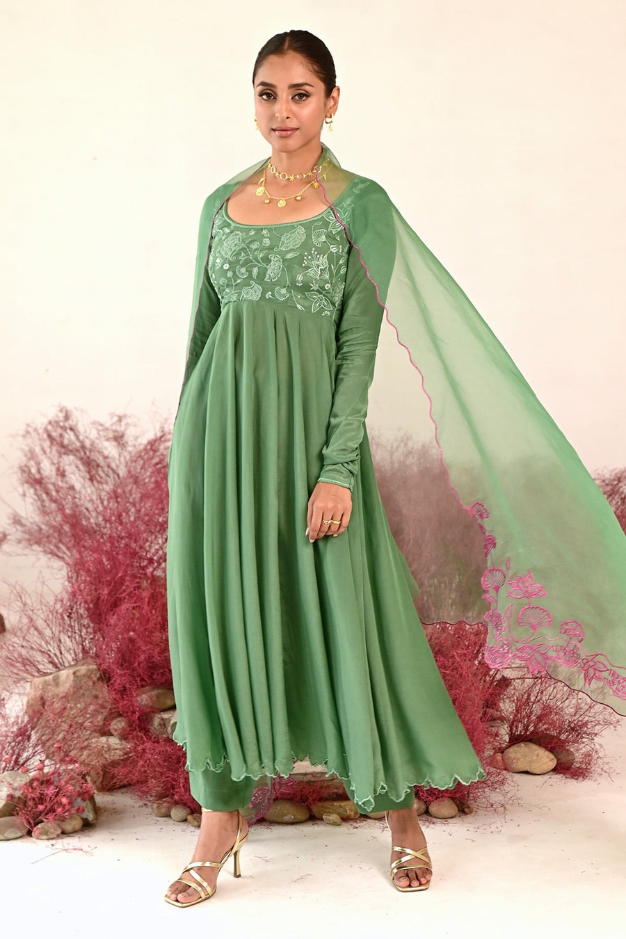 WOMEN'S GREEN CREPE & ORGANZA MANOHARI ANARKALI SET