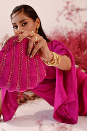 WOMEN'S MAGENTA METAL FRAME & CREPE SUFI POTLI BAG