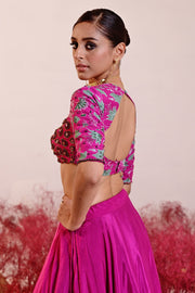 WOMEN'S MAGENTA CREPE SOHNI BLOUSE