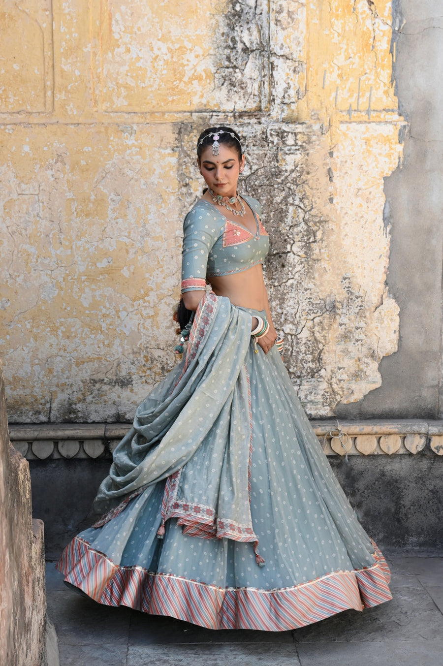WOMEN'S GREEN CHIFFON BADAL MAHAL LEHENGA SET