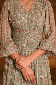 WOMEN'S GREEN CHIFFON GAITORE DRESS