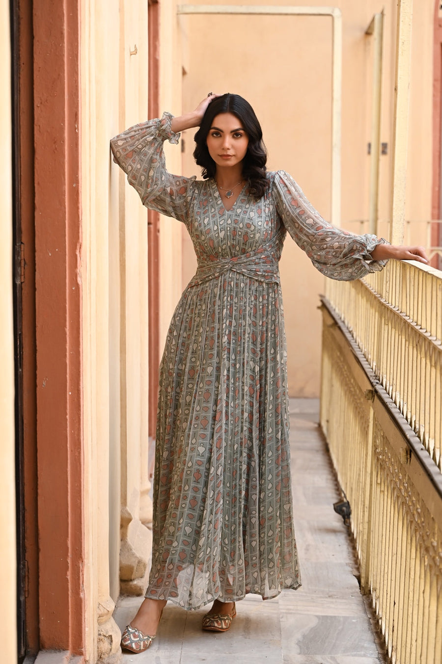 WOMEN'S GREEN CHIFFON GAITORE DRESS