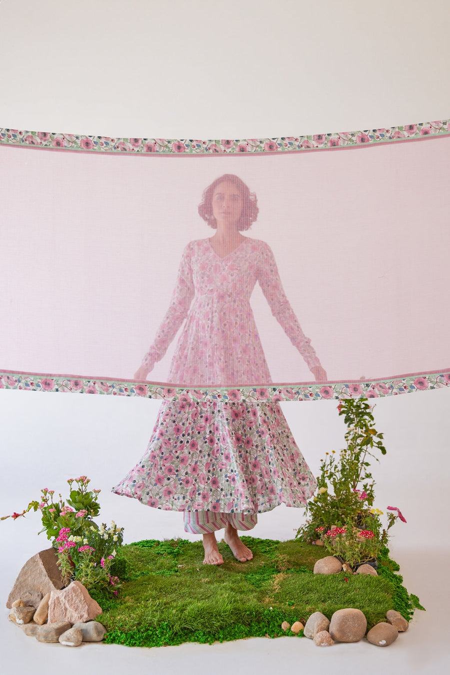 WOMEN'S PINK & WHITE COTTON FAY DUPATTA