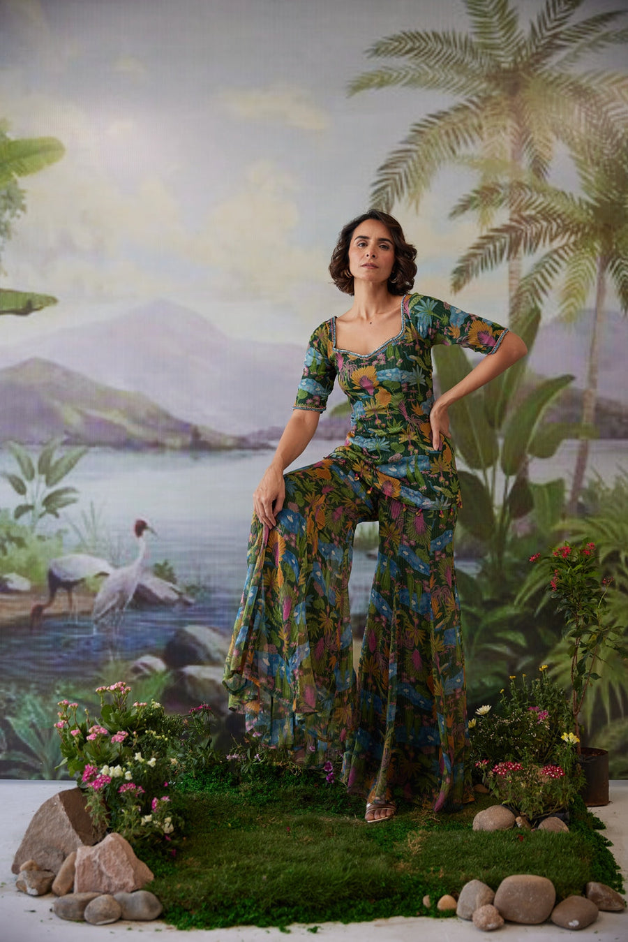 WOMEN'S GREEN LUREX CHIFFON KAURAVI GHARARA