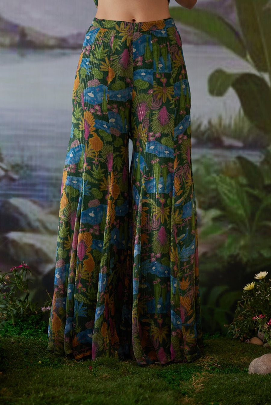 WOMEN'S GREEN LUREX CHIFFON KAURAVI GHARARA