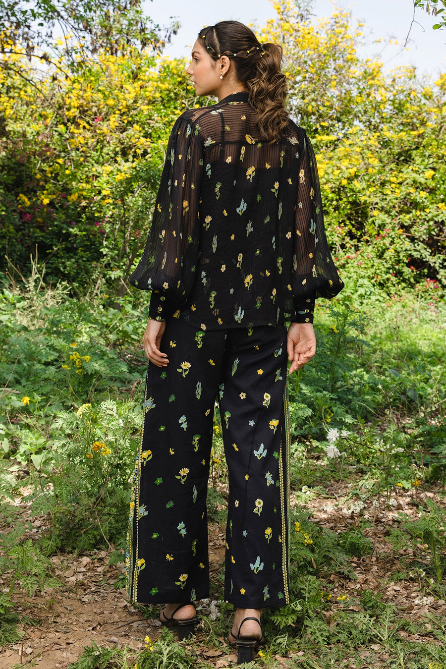 WOMEN'S BLACK CHIFFON BELLA SHIRT