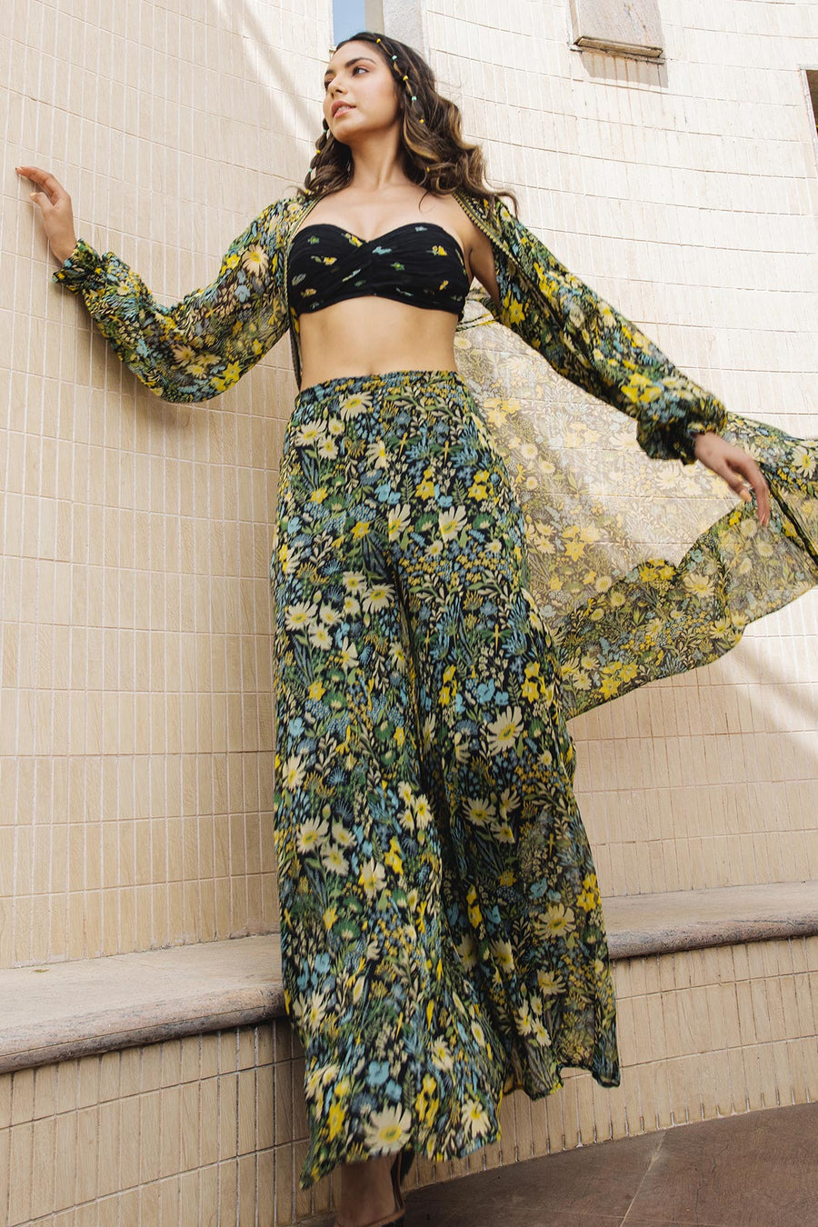 WOMEN'S BLACK - MULTICOLOR CHIFFON SOLANA SHRUG