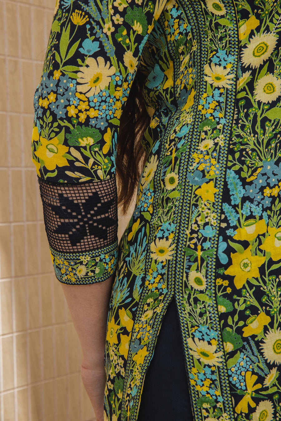 WOMEN'S BLACK - MULTI COLOR COTTON MOSS MIA STRAIGHT KURTA