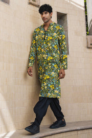 MEN'S BLACK - MULTICOLOR COTTON MOSS OLIVER KURTA