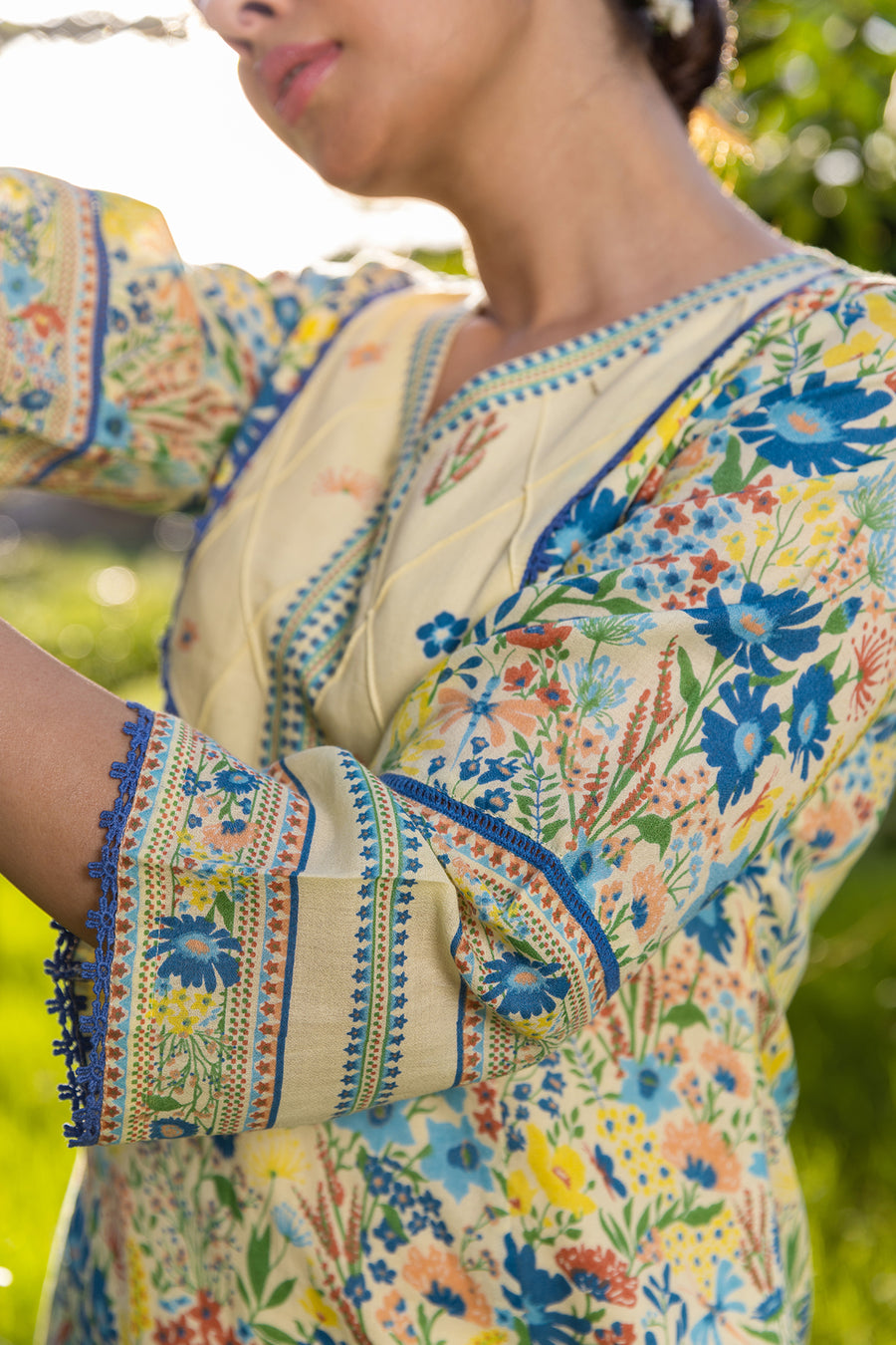 WOMEN'S PASTEL YELLOW - MULTI COLOR COTTON MOSS TULIE A-LINE KURTA SET