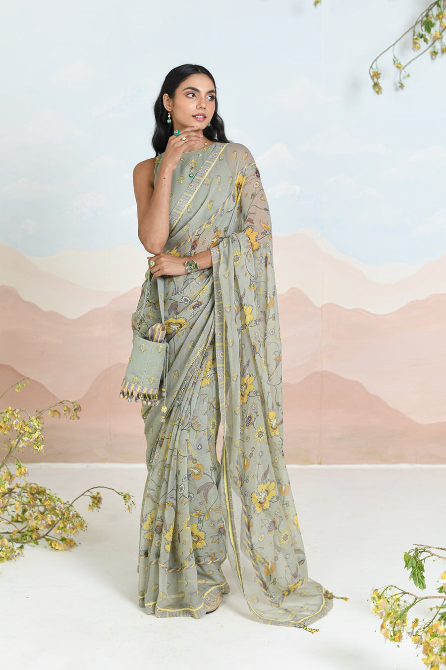 AZALEA SAREE
