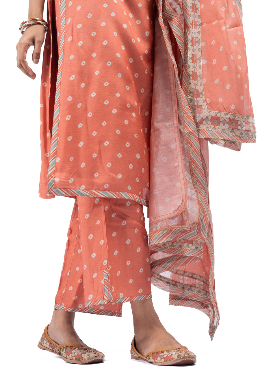WOMEN'S ORANGE MUSLIN - B CHANDRIKA KURTA SET