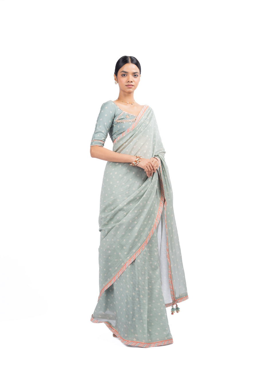 WOMEN'S GREEN CHANDERI SUNEHRI SAREE SET
