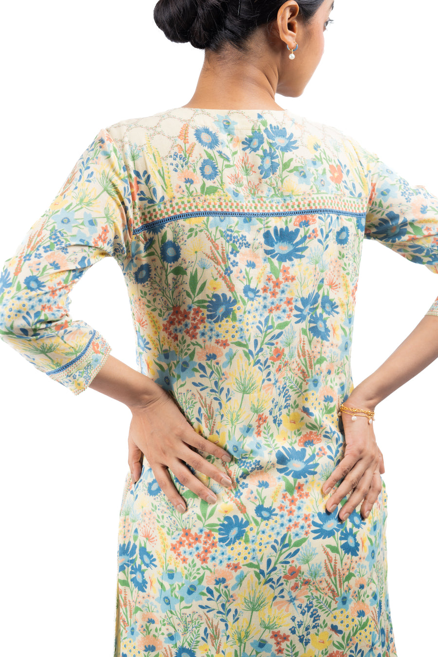 WOMEN'S PASTEL YELLOW - MULTI COLOR COTTON MOSS OLIVIA STRAIGHT KURTA SET