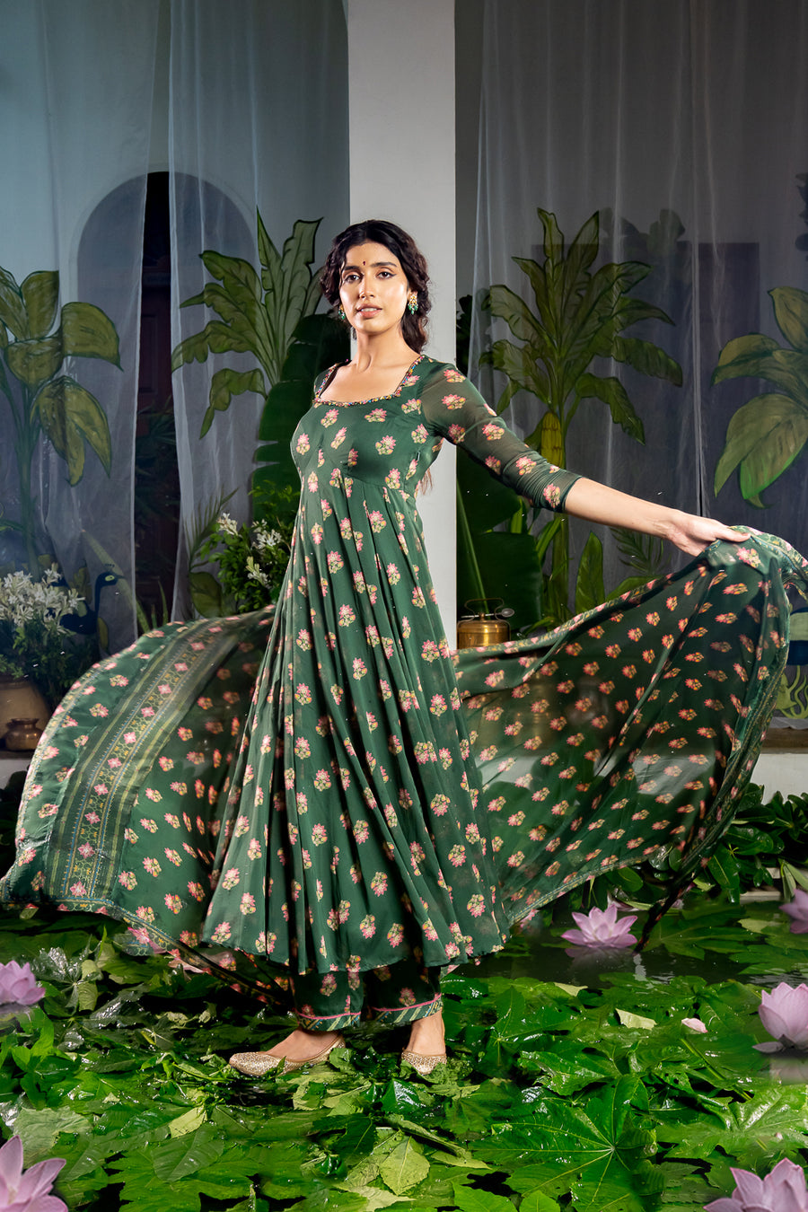 Anshika anarkali kurta