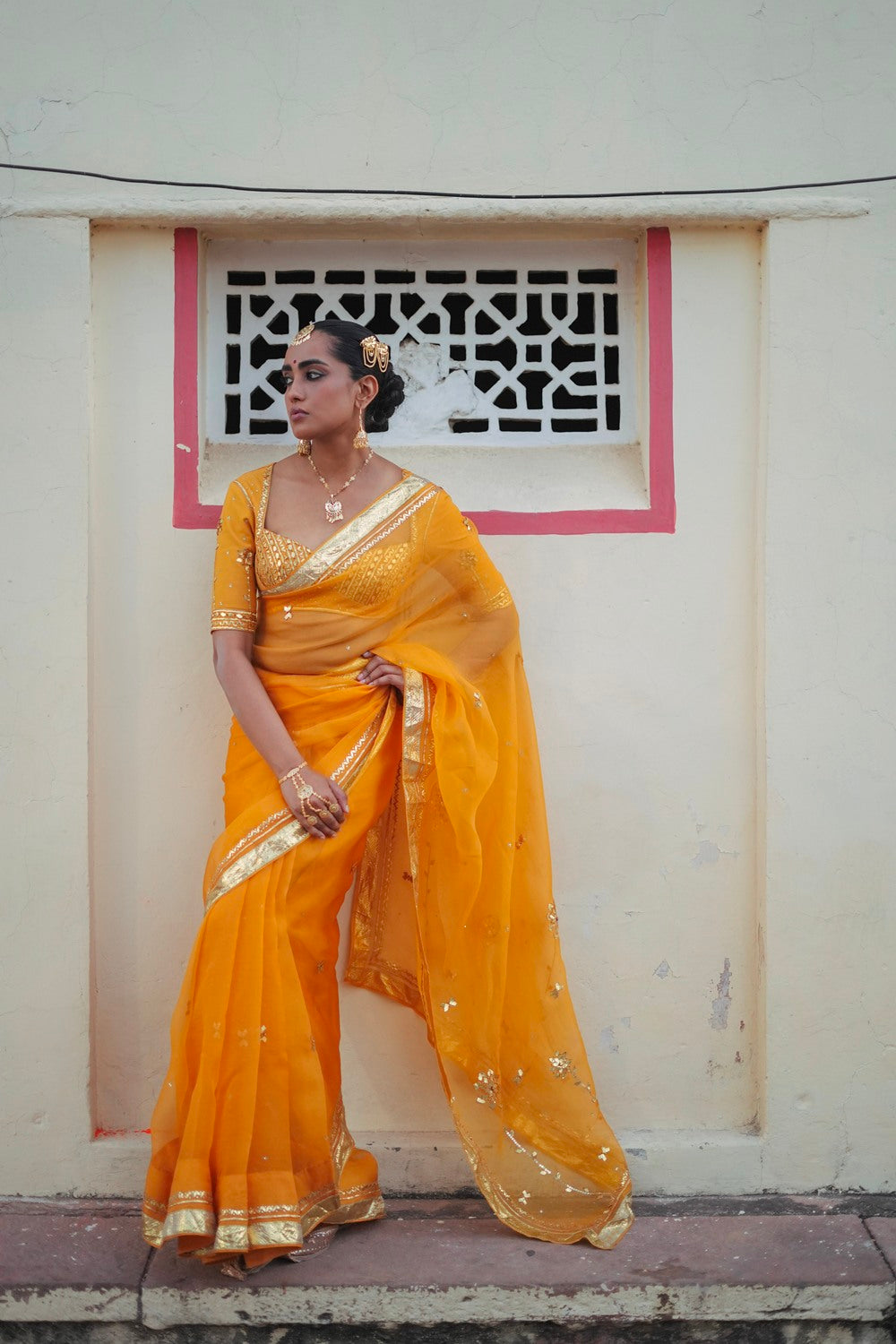 SUNEHRI  SAREE WITH UNSTITCHED BLOUSE