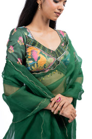 WOMEN'S GREEN CHIFFON TARU SAREE SET