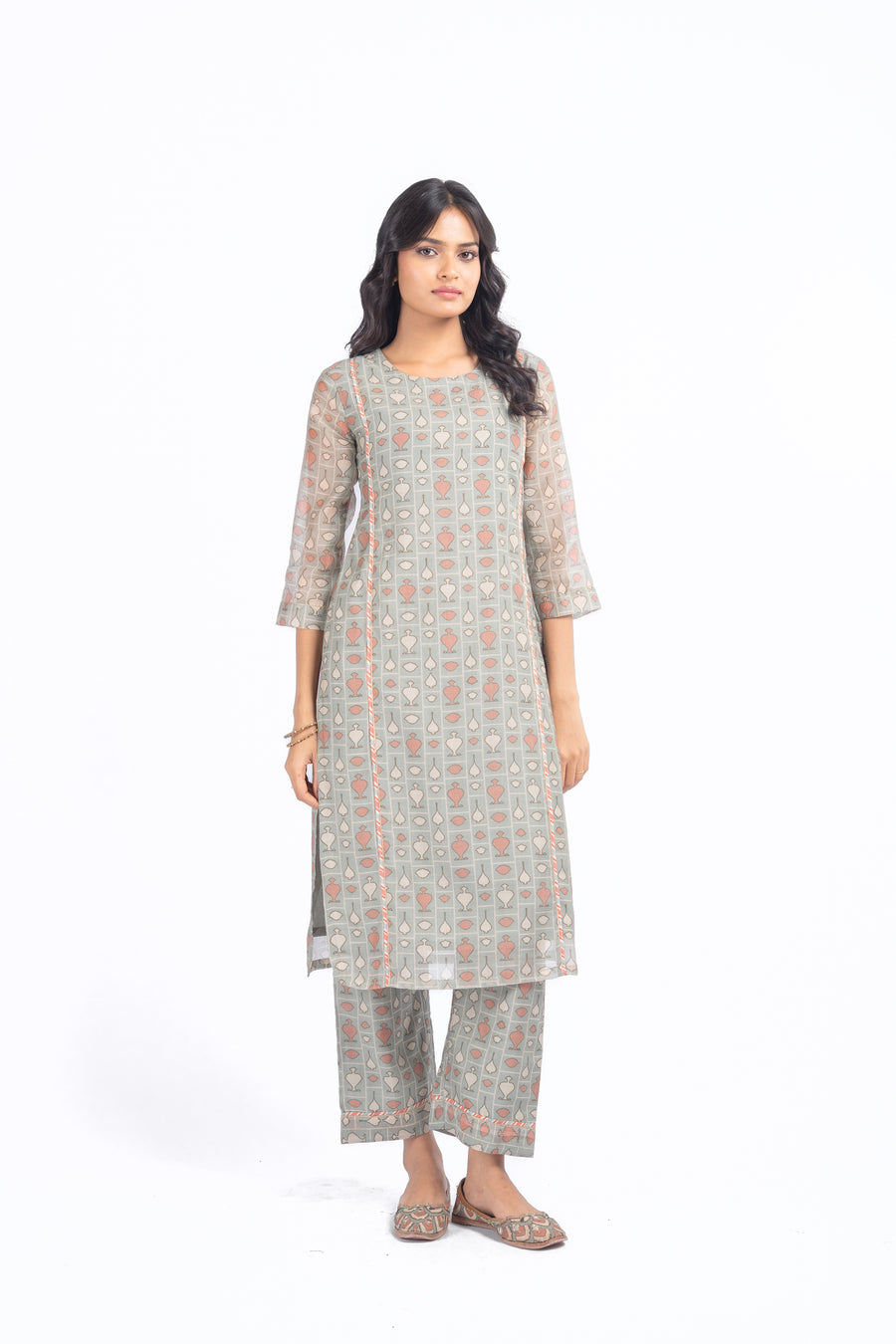 WOMEN'S GREEN CHANDERI NEEL KAMAL KURTA SET