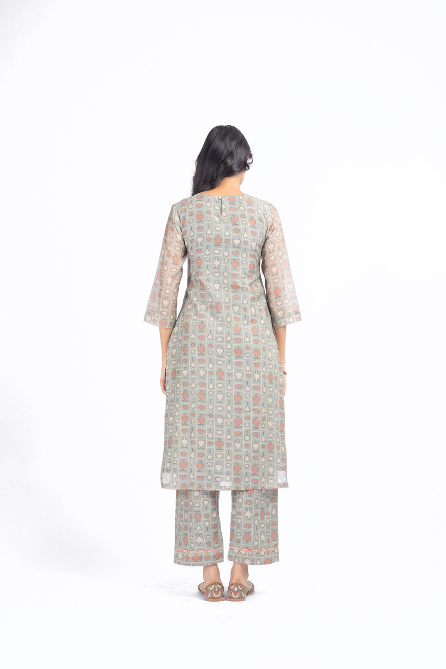 WOMEN'S GREEN CHANDERI NEEL KAMAL KURTA SET
