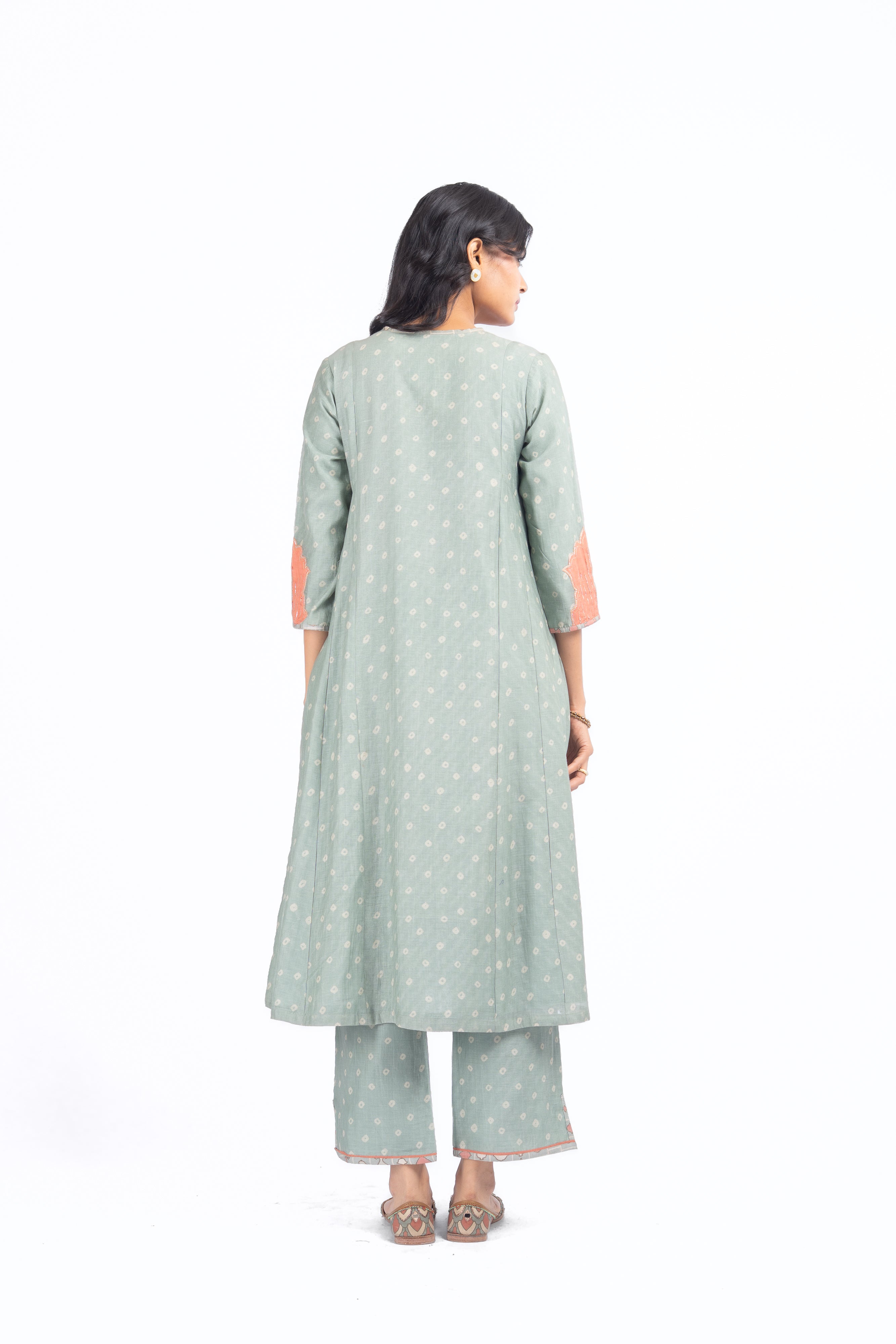 WOMEN'S GREEN CHANDERI SANGANERI KURTA SET
