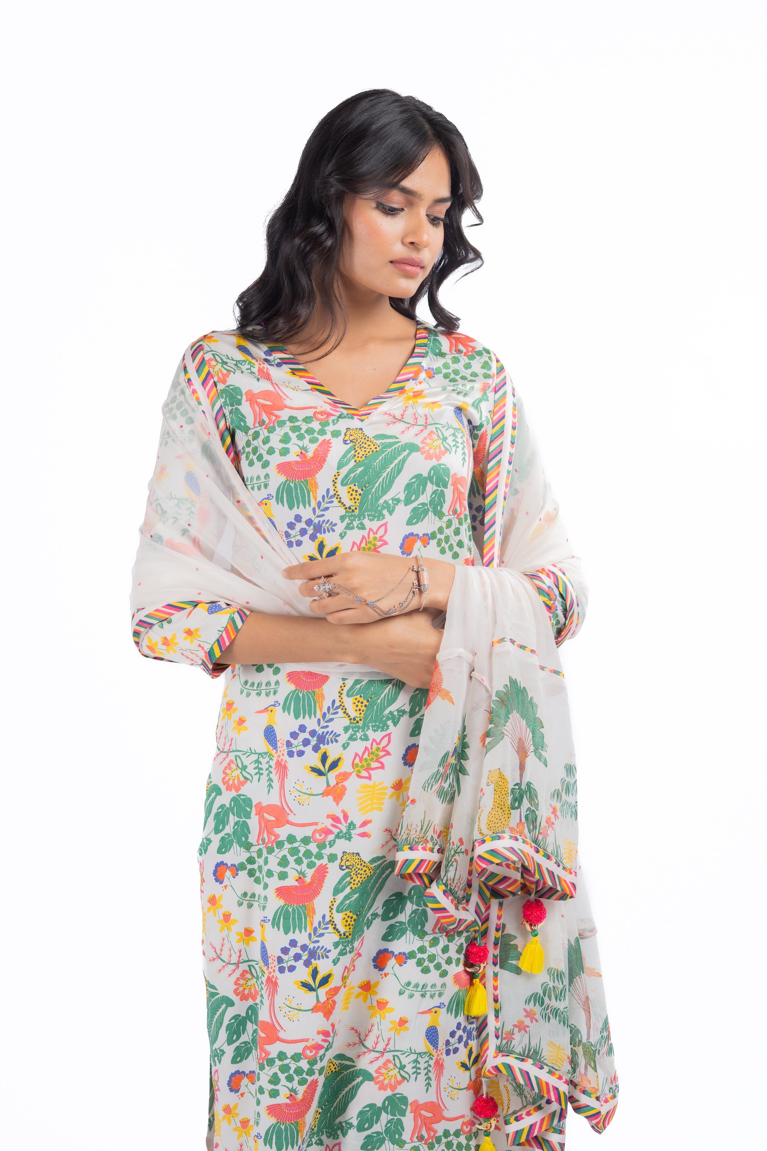 WOMEN'S WHITE MODAL SATIN AMBAR KURTA SET