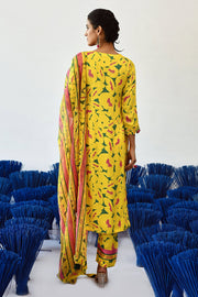 Piitah Kurta Set Of 3