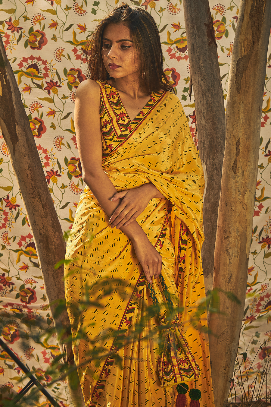 WOMEN'S PINEAPPLE YELLOW NATURAL CREPE SANTOLINA CREPE SAREE