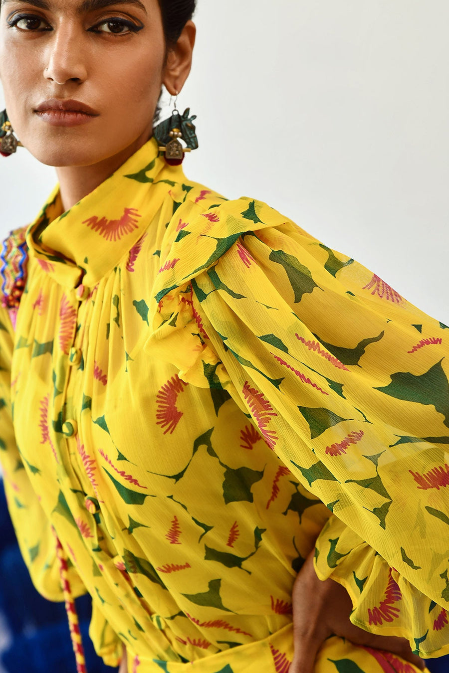 Atrangi Shirt With Slip ^