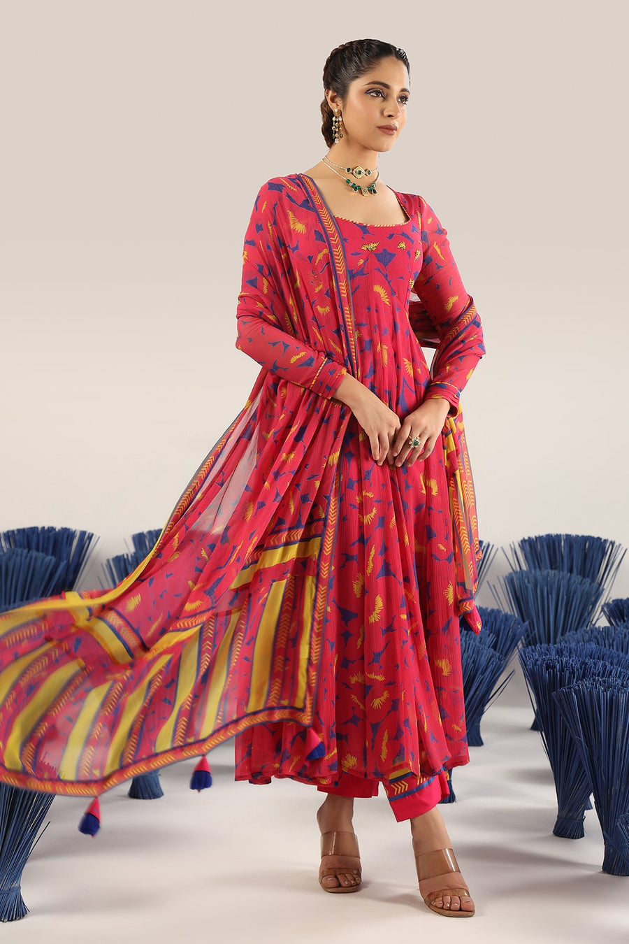 Saaro Anarkali set of 3